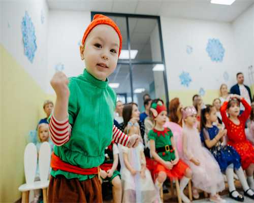 女性输卵管疏通手术费用及方式解析