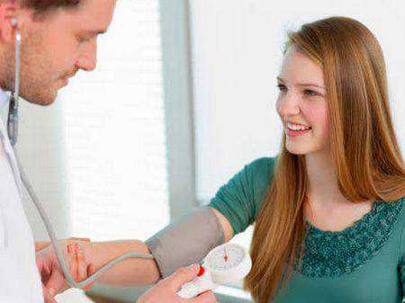 卵巢囊腺癌中期生存期解析与影响因素